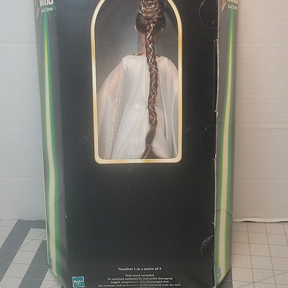 Star Wars Princess‎ Leia 1999 Portrait Edition Ceremonial Gown Doll NIB